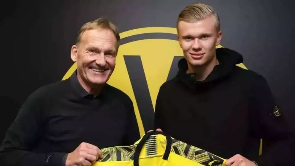 [中超]法比奥造乌龙路易斯点射 国安2-2补时绝平申花